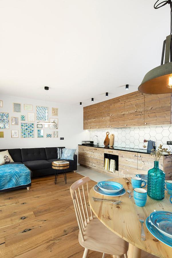 Apartment 02
